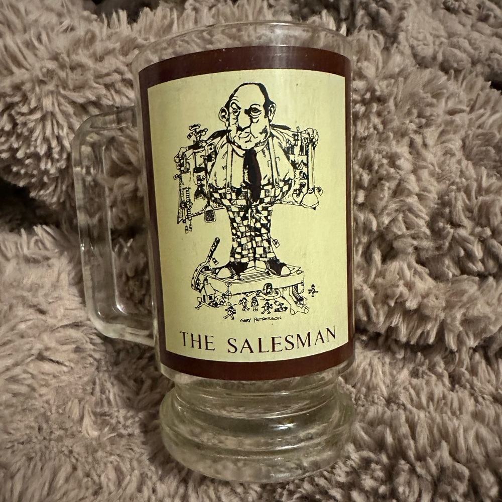 The Salesman 16 oz. Vintage Mug 🖊